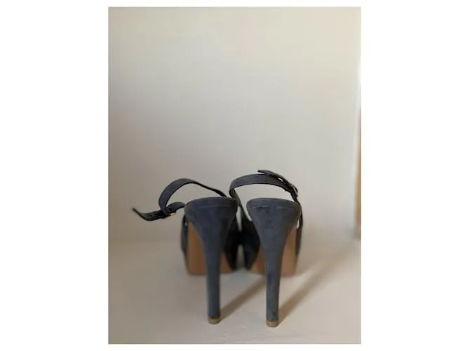 Zapatos de tacón Gianvito Rossi Gris 